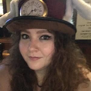 Meet your Posher, Lexi